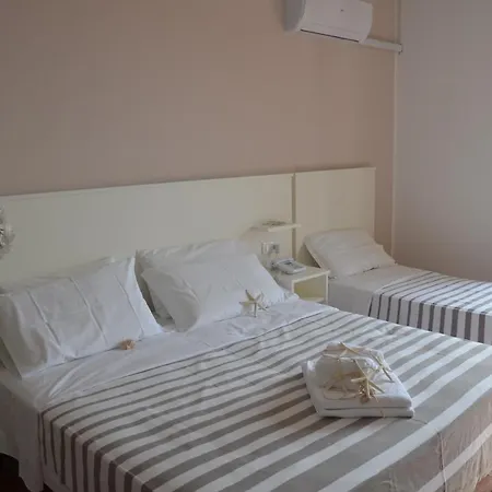 Paolina 2* 피에트라리구레