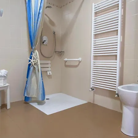 Paolina Hotel 2*