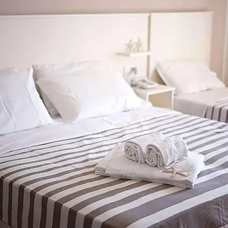 Otel Paolina 2*