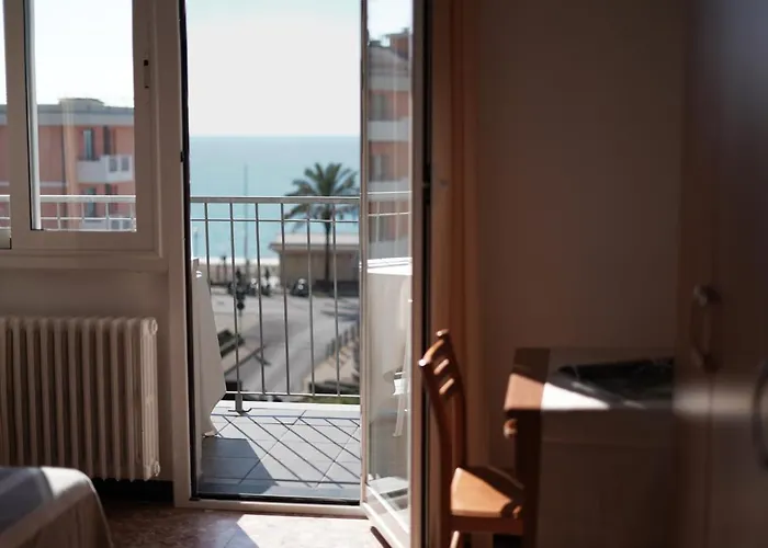 Paolina 2* Pietra Ligure